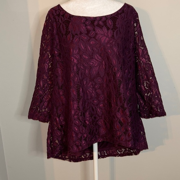 Gorgeous Simply Emma Lace Top Size 2X - Picture 1 of 4